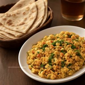 Egg Bhurji & Rumali Roti (4 Pieces(