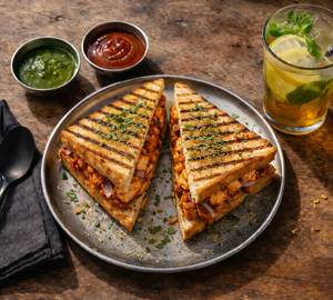 Paneer Tandoori Sandwich