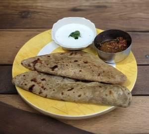 2 Ajwain paratha with curd