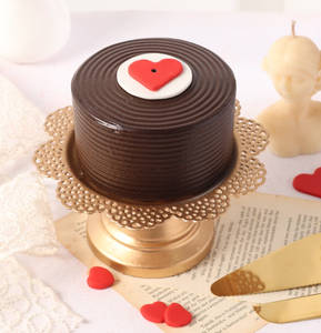 Valentine's Heart Truffle Bento Cake(300 Gm)