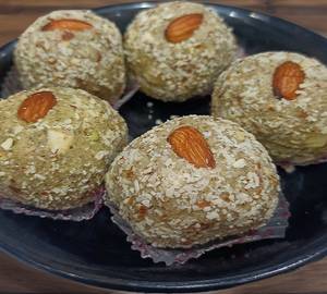 Pure Ghee Green Moong Laddu [250 Grams]