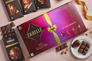 The Bars Quartet - 4 Chocolate Bars as Valentine's Hamper