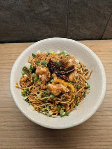Chilli Garlic Noodle- Prawn & Egg