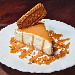 Lotus Biscoff Cheese Cake