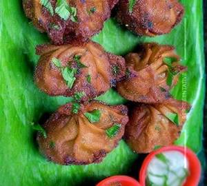 Paneer kurkure momos                        