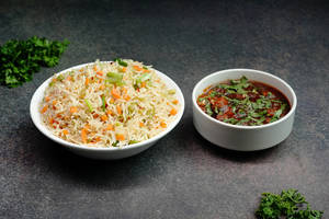 Veg Fried Rice With Gobi Manchurian