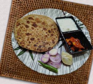 Sattu Paratha [3Pices]