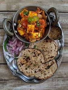 Combo Kadai Paneer With 2 Butter Roti