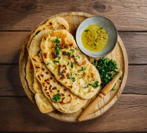 Aloo stuffed naan