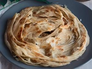 Lachha Paratha.