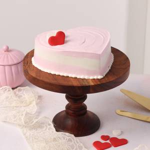 Valentine's Heart Shaped Strawberry Cake(450 Gm)