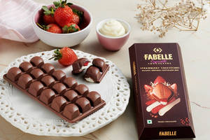 Strawberry Cheesecake - Chocolate Bar.