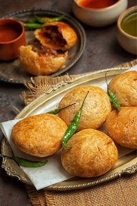 Dal Kachori