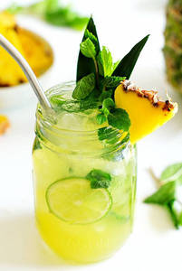 Pineapple Mojito
