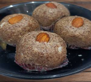 Pure Ghee Nachni Laddu [250 Grams]