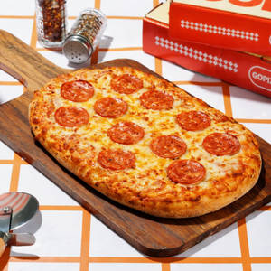 Chicken Pepproni Pizza.