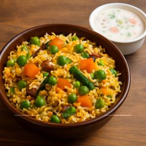 Veg Biryani With Raita