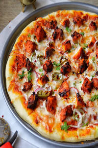 Chicken Tikka Pizza