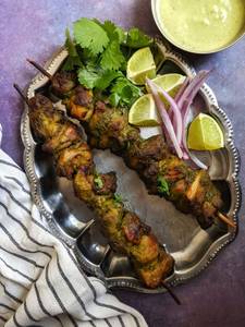 Chicken Haryali Kebab ( 2 Pcs)