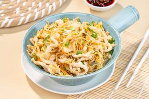 Wok Tossed Hakka Noodles Chicken (Mc)
