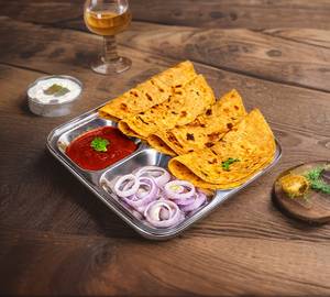 4 special aloo paratha with chutney