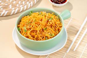 Vegetable Chilli Garlic Noodles (Mc)