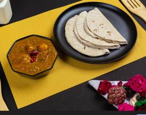 Chicken Butter Masala[2Pcs.]+ Tawa Roti[2 Pcs.]