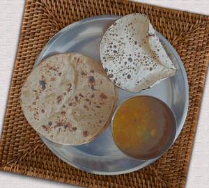 4 Roti Sabji Thali