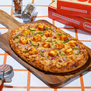 Paneer Makhni Pizza.