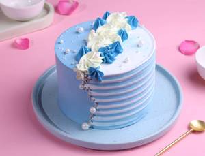 Classic Vanilla Cake