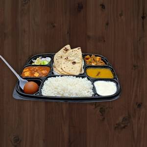 Special Butter Roti Thali with rice 