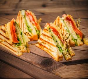 Veg Cheese Sandwich