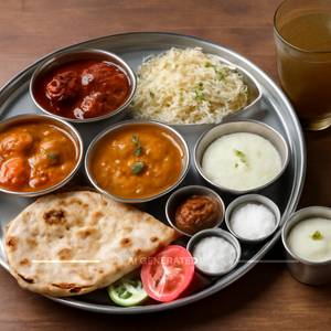 Maheshwari Chaska Complete Meal Box