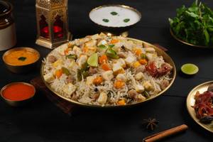 Paneer Veg Biryani (300gm) - (serves-1)