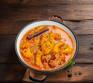 Chicken Boneless Curry Pot