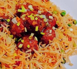 Schezwan fried rice + manchurian