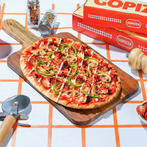 K-Swicy Smoked Chicken Pizza