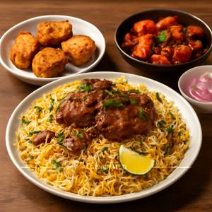 Bharat Special Biyani+Paneer Pakoda+Onion Salad+Boneless Chilli Chicken