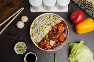 Chilli Paneer With Fried Rice