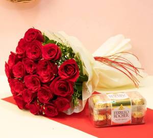 30 Red Rose Bouquet With Ferrero Rocher  Chocolate.
