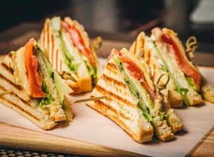 Peri peri paneer  chesse grille sandwich