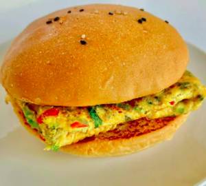 Bun Omelette