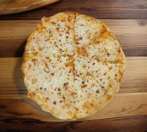 Cheese peri peri pizza