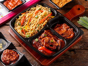Hakka Noodles Meal Box