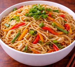 Veg hakka noodles