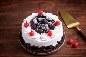 Black Forest Cake [Pure Eggless Cake]