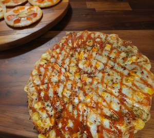 Cheese corn pizza