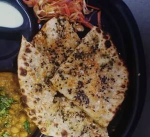 Stuffed Kulcha (150 gms)