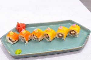 Roasted Bell Pepper Crunchy Chicken Sushi