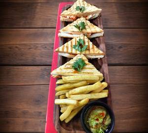Grilled Chicken Cheese Sandwich
